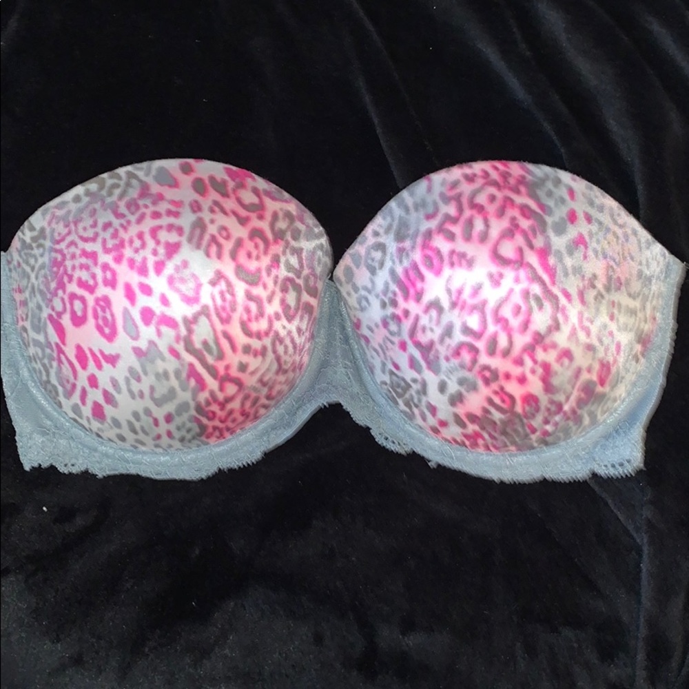 PINK Strapless bra